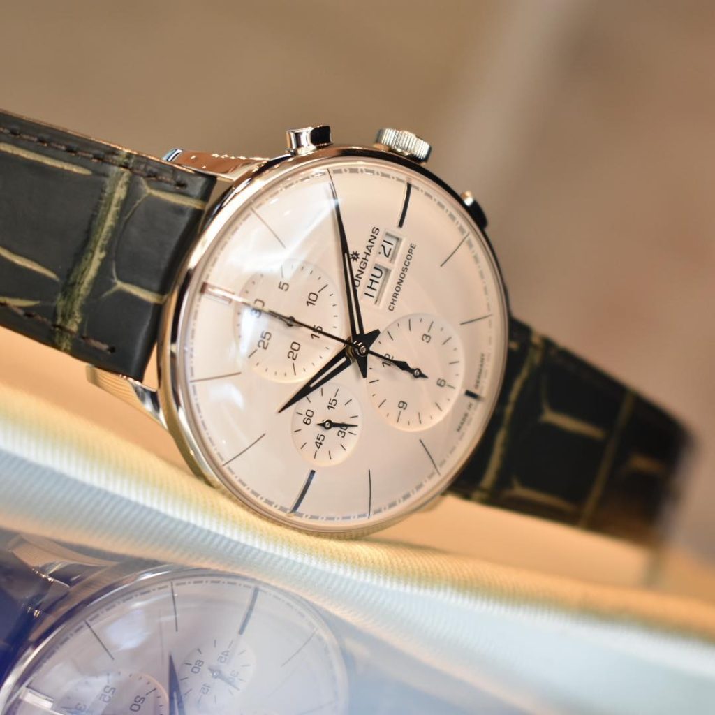 本日ご紹介する時計はユンハンス クロノスコープ | 機械式腕時計のHF-AGE